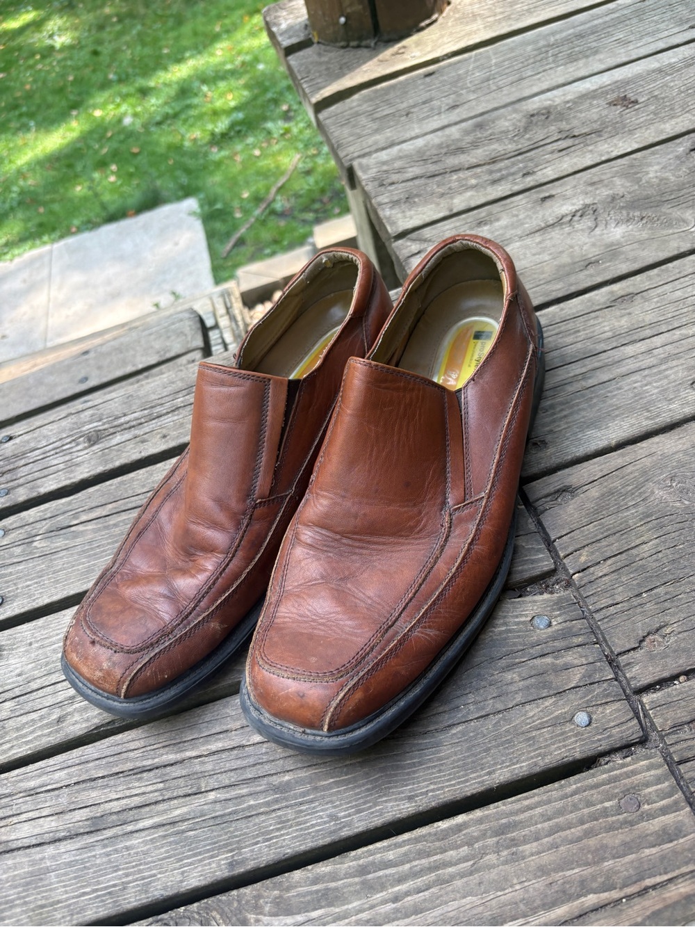 Dockers Men's Brown Leather Slip-On Loafers size 12 M Pro style shoes comfort